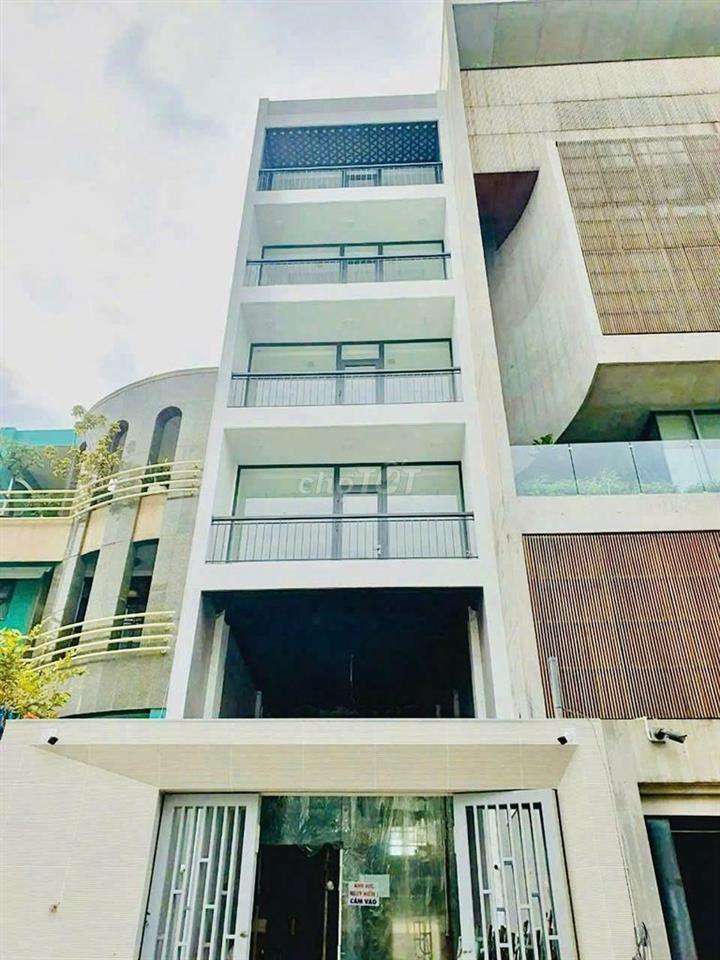 Cho thuê nhà HXH 39/2A Vườn Chuối, Phường 4, Quận 3