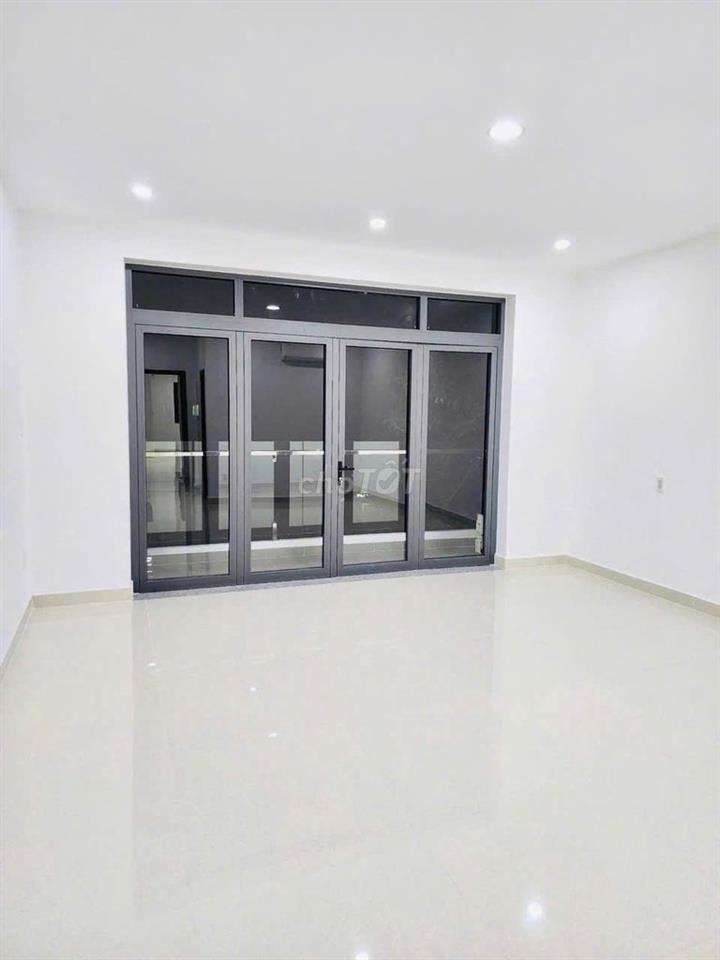 Cho thuê nhà HXH 39/2A Vườn Chuối, Phường 4, Quận 3