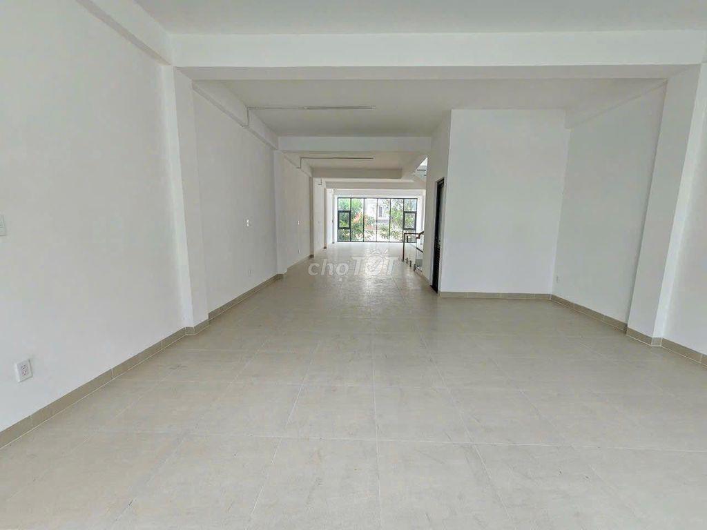 NHÀ MỚI PHỐ ẨM THỰC! 101D Phan Xích Long, Q.Phú Nhuận. DTSD 500m2