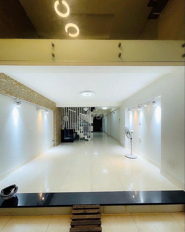 NHÀ MỚI 100% !! 182D Lê Văn Sỹ, Phú Nhuận, DTSD 400m2