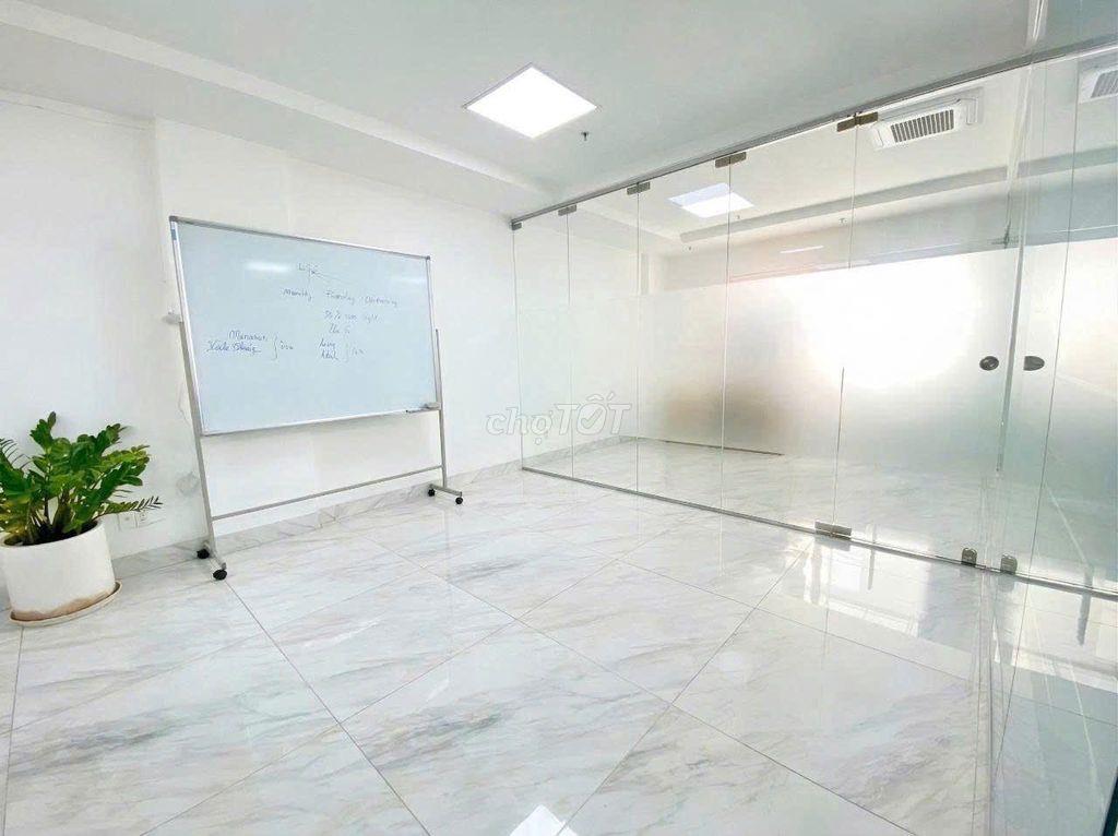 NHÀ FULL KÍNH ĐƯỜNG HOA ! 21C Hoa Mai, Nhà mới , sàn suốt
