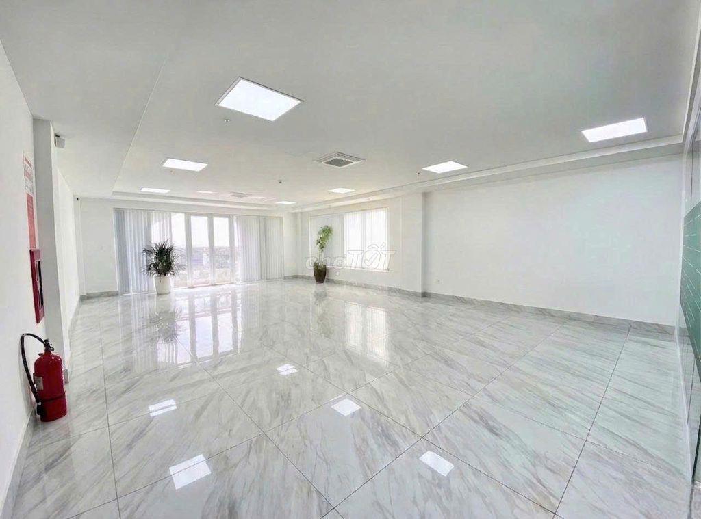 NHÀ FULL KÍNH ĐƯỜNG HOA ! 21C Hoa Mai, Nhà mới , sàn suốt