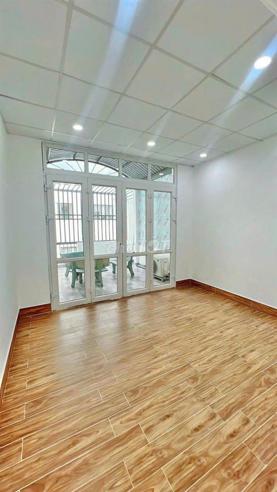 NHÀ VIP LÊ VĂN SỸ , 339/3C Lê Văn Sỹ, Phường 13, Quận 3