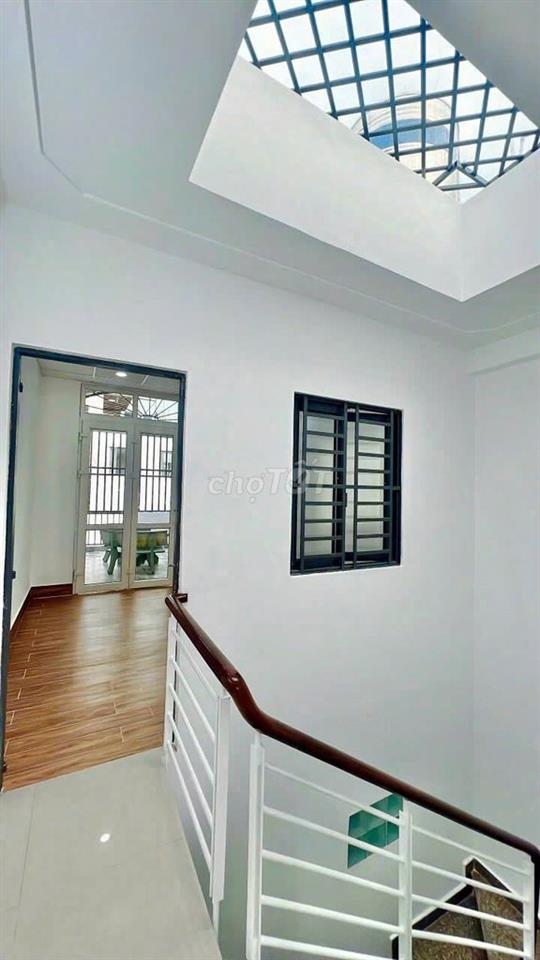 NHÀ VIP LÊ VĂN SỸ , 339/3C Lê Văn Sỹ, Phường 13, Quận 3