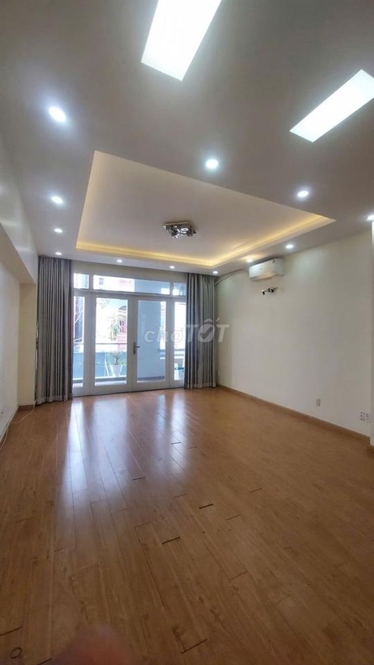 HOT HOT !! Cho thuê 50C Lam Sơn, Q.Tân Bình. DTSD 400m2