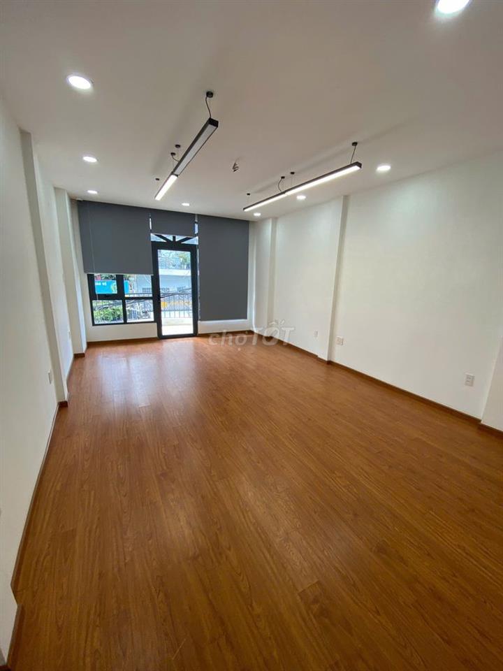 NHÀ KHU SÂN BAY !! 2C Hoàng Việt, Quận Tân Bình . DTSD 450m2