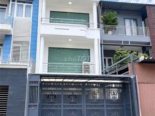 NHÀ MỚI !! Cho thuê 221D Võ Văn Tần, Q3 cũ, DTSD 300m2 