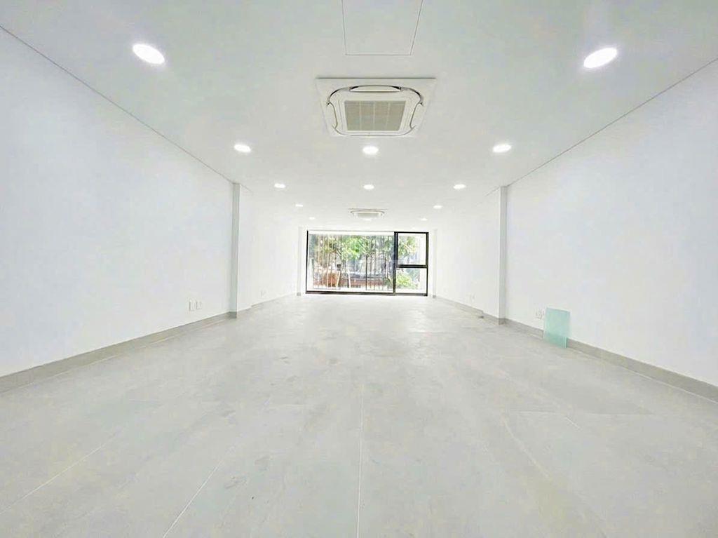 TÒA NHÀ QUẬN 3 , Cho thuê nhà 2E Cao Thắng , Nhà mới 100% , trống suốt