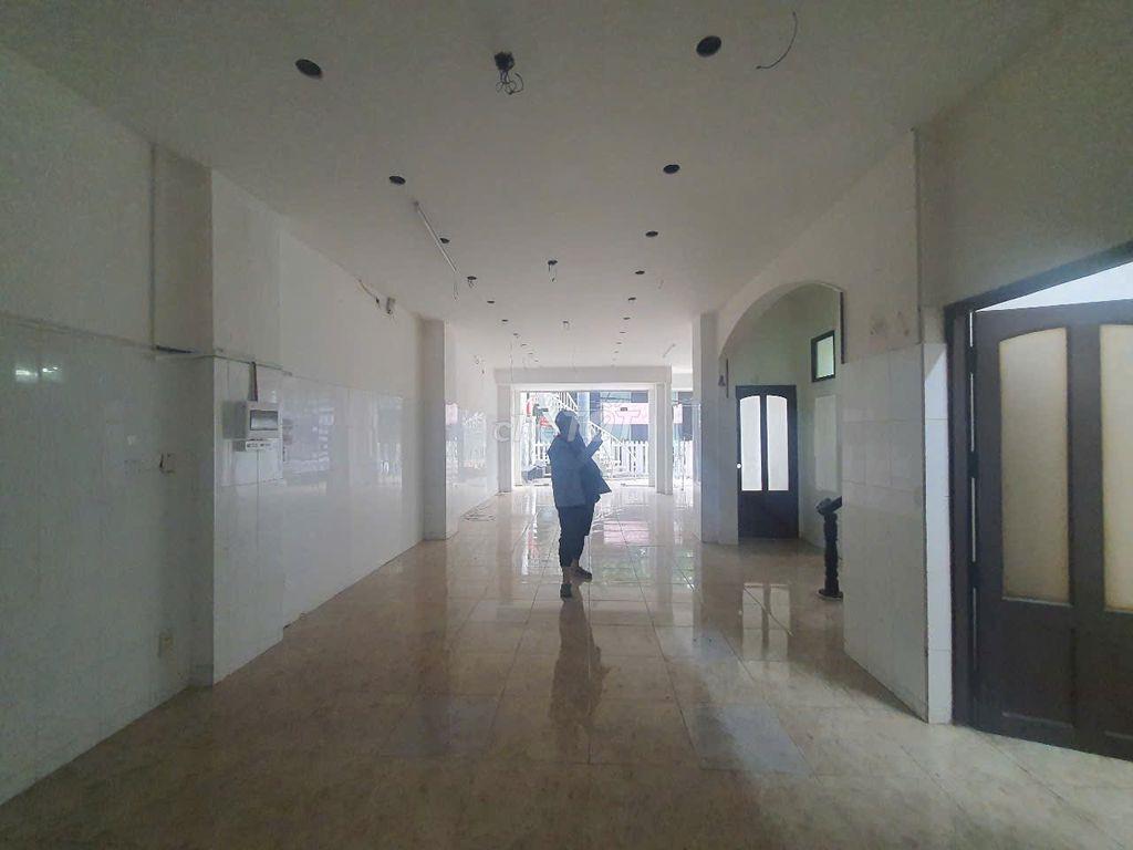 📢 Cho Thuê Nhà Rộng Mặt Tiền Hoa Lan_8x18m_Trệt 3 Lầu.