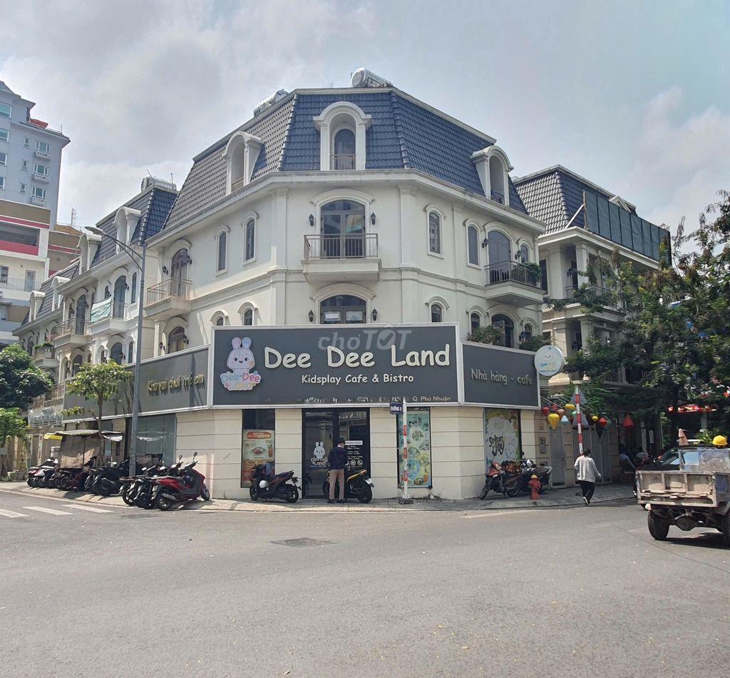 🏠 Nhà Đẹp Góc 2MT Phổ Quang_8x18m_Trệt 3 Lầu Sân Thượng_Trống Suốt