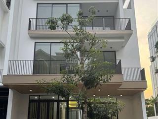 👉 SIÊU PHẨM MT CÙ LAO_Q.PN_8x18m_HẦM TRỆT 3 LẦU, THANG MÁY.