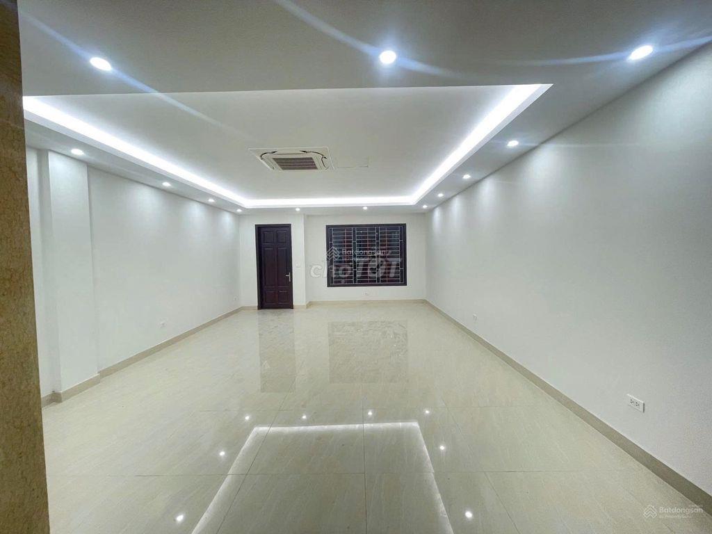🍁 NHÀ TRỐNG SUỐT_MT HOÀNG VĂN THỤ_7x20m_TRỆT 3 LẦU CHO THUÊ.