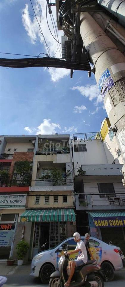 Cho mứớn nhà nguyên căn hoặc cho thuê mặt bằng phía trứớc.