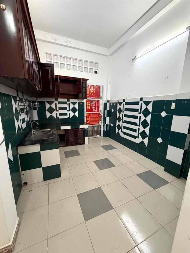 cho thuê nhà hẻm xe hơi huỳnh văn bánh gần đặng văn ngữ lê văn sỹ