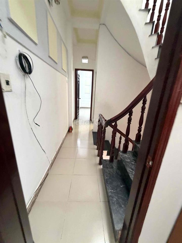cho thuê nhà hẻm xe hơi huỳnh văn bánh gần đặng văn ngữ lê văn sỹ