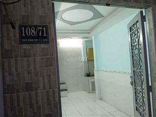 Nhà 1 trệt 1 lầu sạch sẽ cho thuê