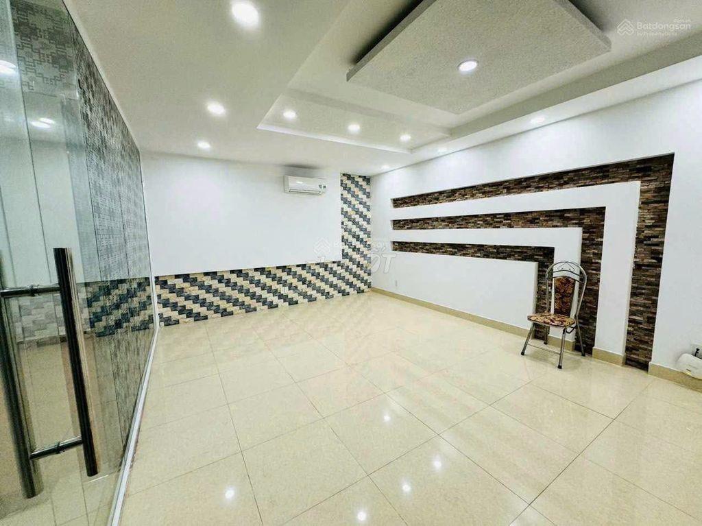 Cho thuê nhà mới  162A Bàu Cát 1 Phường 14, Quận Tân Bình. 