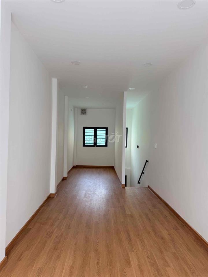 Cho Thuê Nhà Nguyên Căn Mặt Tiền Chợ Cô Giang Quận Phú Nhuận