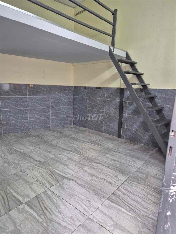 nhà nguyên căn chính chủ cho thuê
