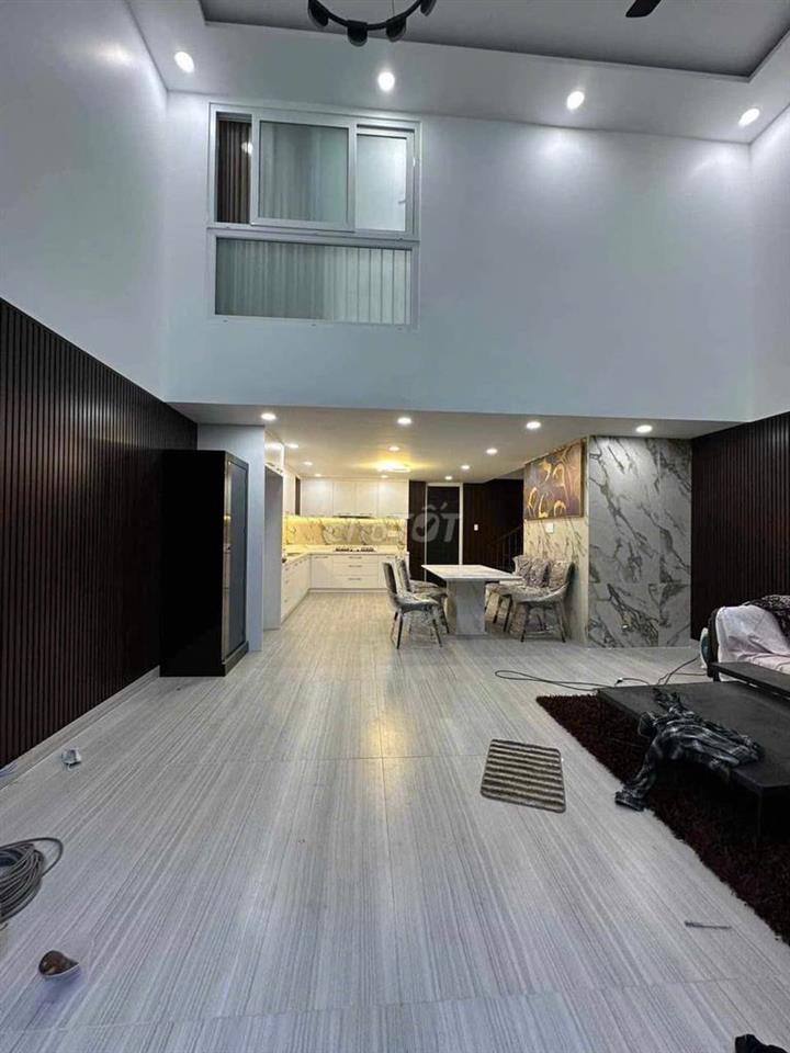 Cho thuê nhà MT 35A Hoa Sứ, Phường 07, Quận Phú Nhuận