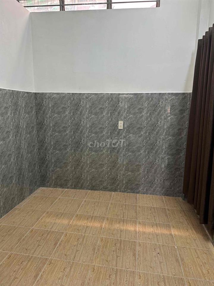 mình còn 1 phòng cần cho thuê
