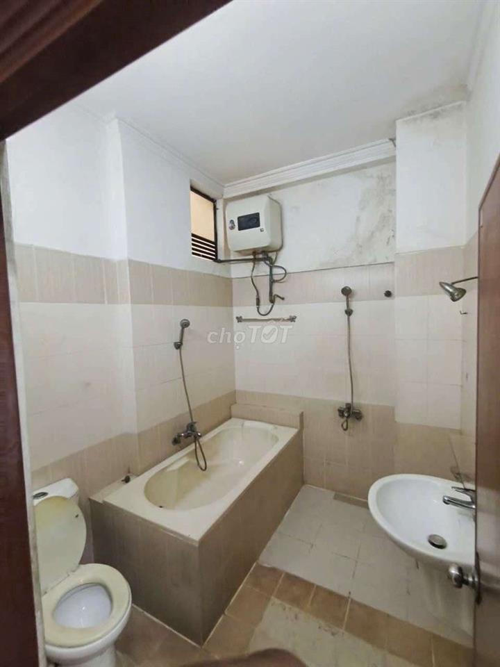  CHO THUÊ NHÀ NGUYÊN CĂN LÂM VĂN BỀN, QUẬN 7