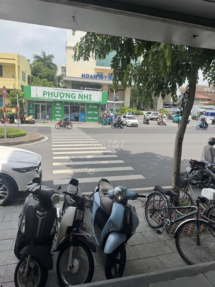 Cho thuê nhà nguyên căn mặt tiền khu vực Phan Xích Long