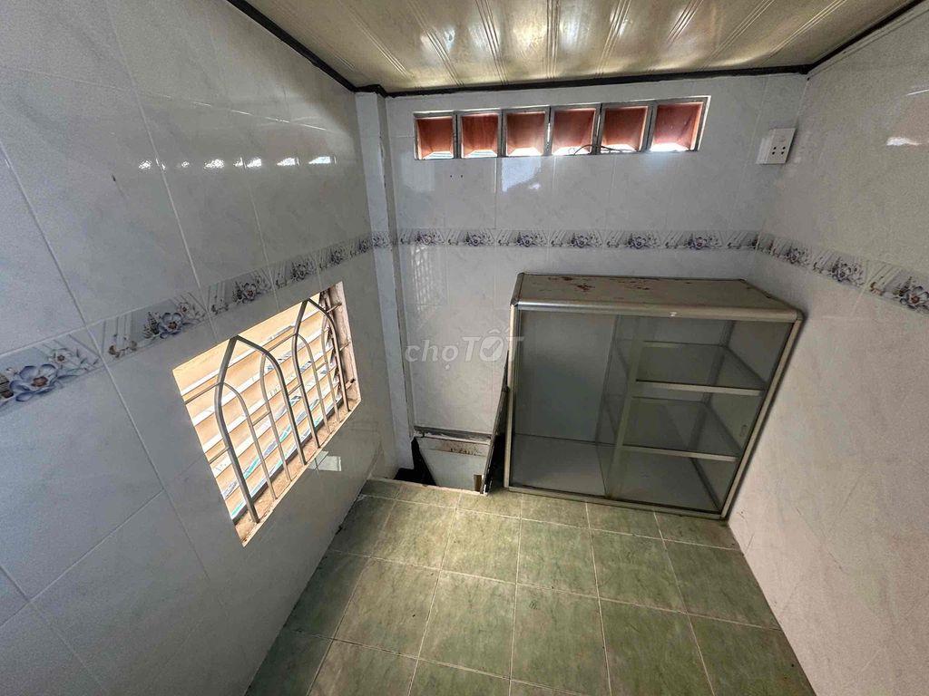 Cho thuê nhà nguyên căn nhỏ 2 tầng, hẻm 185 Phan Đình Phùng giá 2,5tr