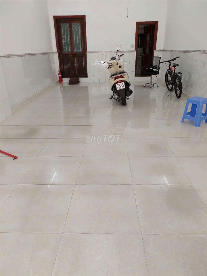 Mặt bằng kính doanh khu dân cư đông đúc