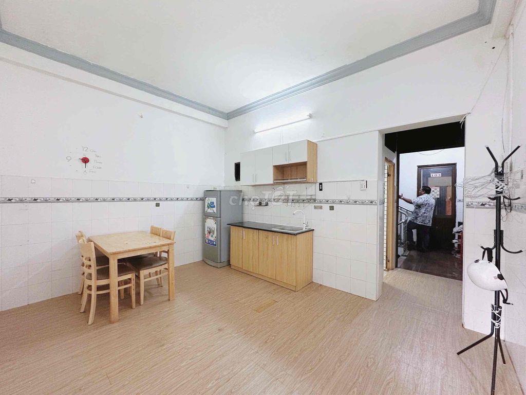CHO THUÊ STUDIO 45M² BAN CÔNG RỘNG – FULL NT  NGUYỄN TRI PHƯƠNG .Q.10