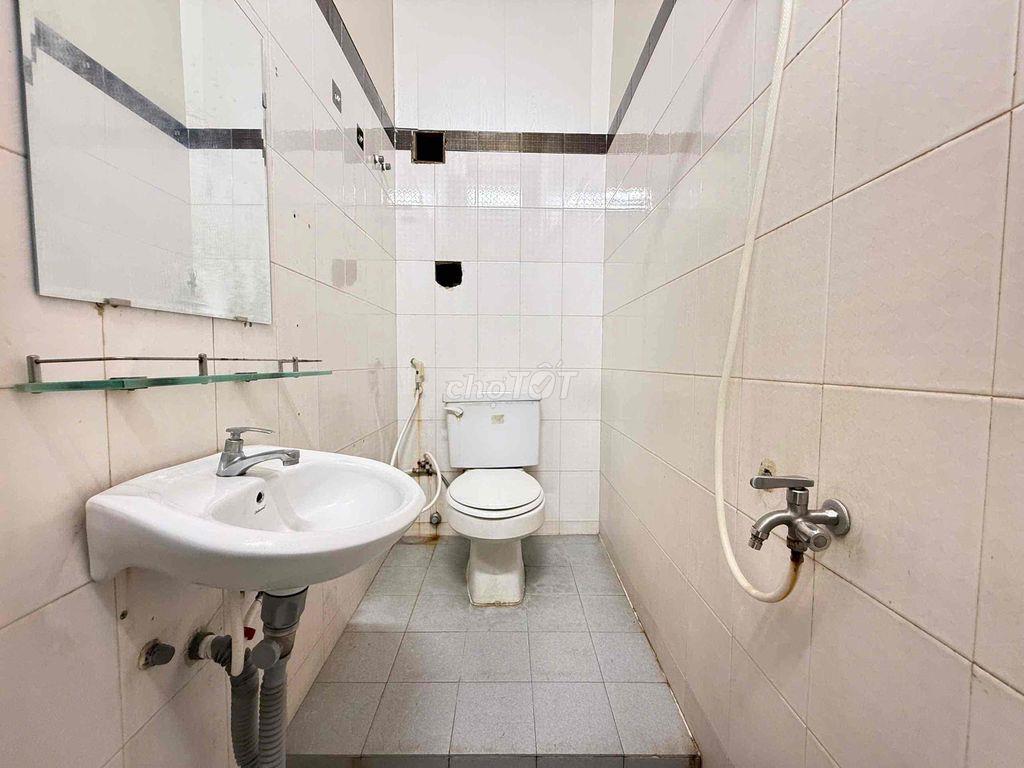 STUDIO BAN CÔNG TÁCH BẾP 35M² FULL NT – GẦN HV HÀNG KHÔNG TÂN BÌNH