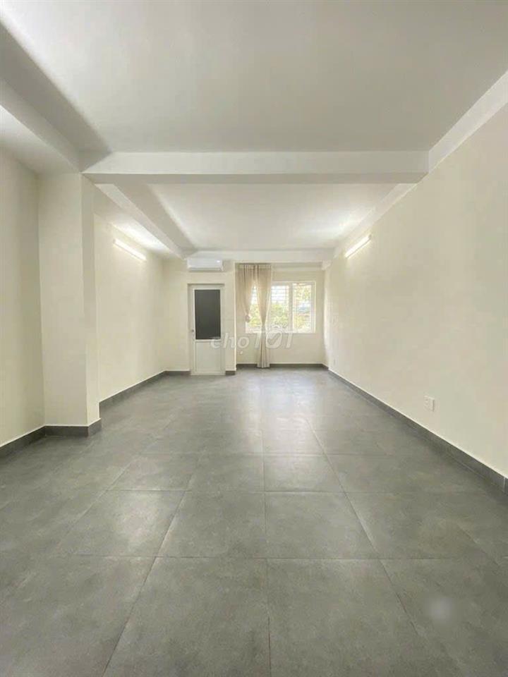 NHÀ ĐẸP ĐƯỜNG HOA - 104E Hoa Phượng, P2, PN - 5x22m, 3 Tầng, 330m2