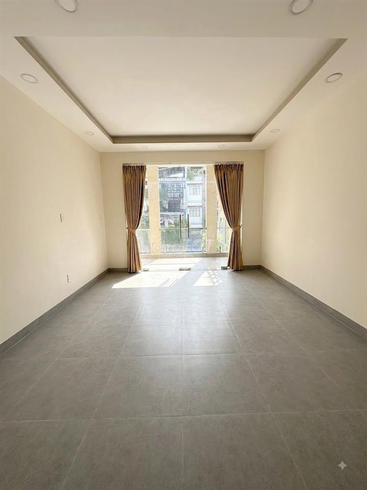 NHÀ ĐẸP RỘNG SẠCH - 337D Lê Văn Sỹ, P1, Tân Bình- 5x18m, 5 Tầng, 450m2