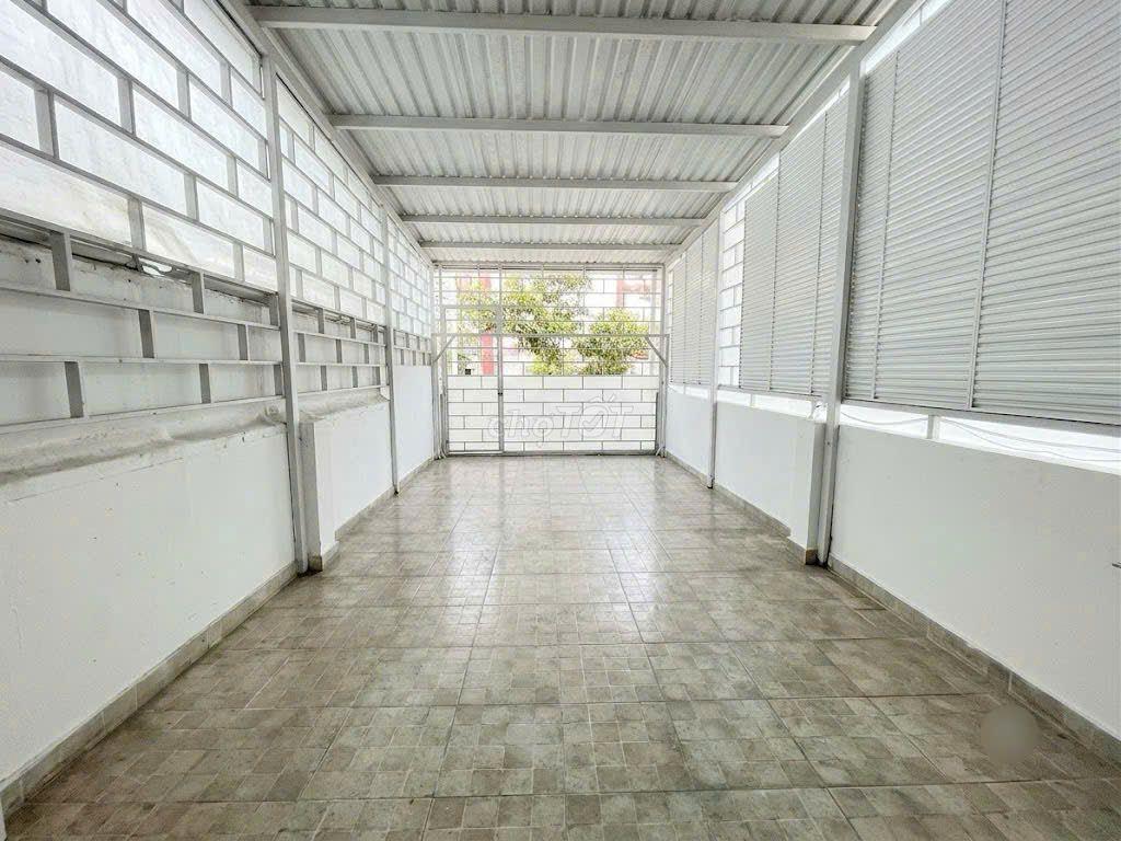 SIÊU PHẨM CÓ HẦM - 226E Huỳnh Văn Bánh, P11, PN - 4x19m, 6 Tầng, 450m2