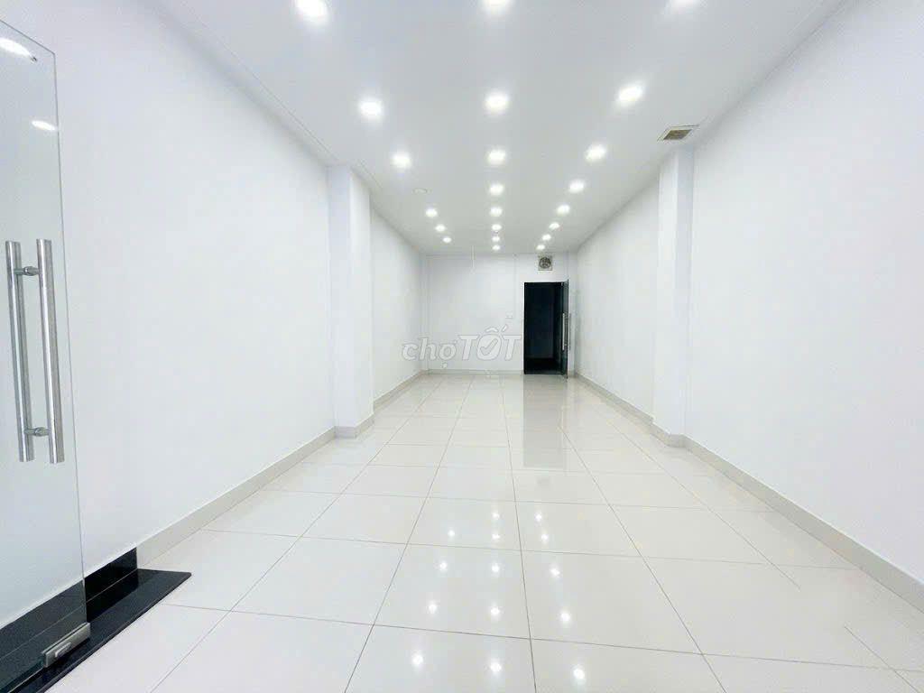 SIÊU PHẨM CÓ HẦM - 226E Huỳnh Văn Bánh, P11, PN - 4x19m, 6 Tầng, 450m2