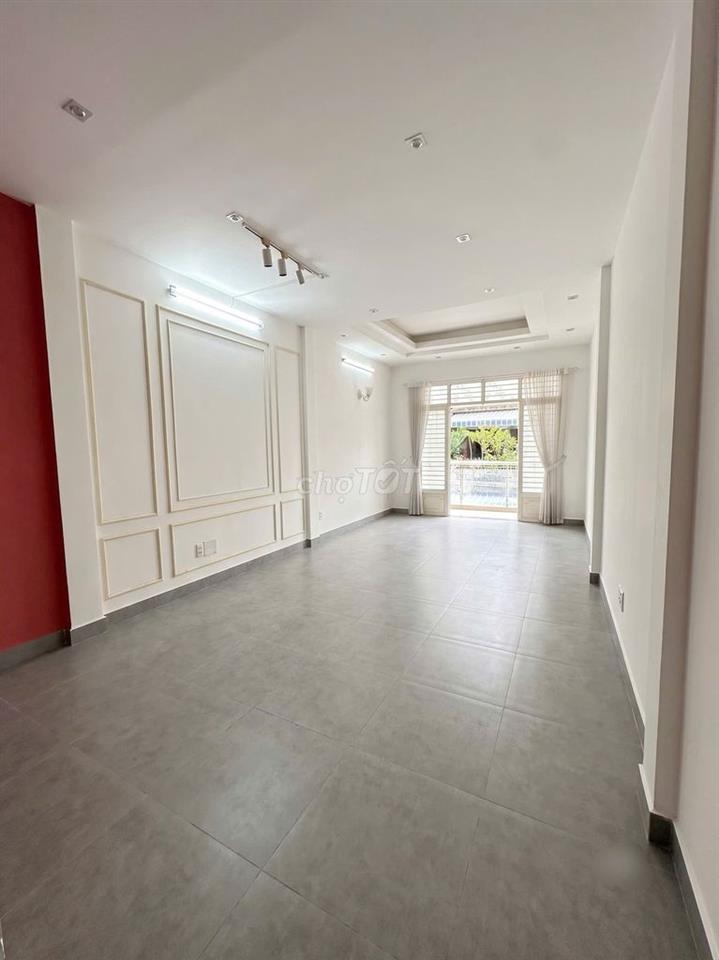 Cho thuê nhà nguyên căn Lê Văn Sỹ, P12 , Q3- 5x17m, 4 Tầng, 340m Trống