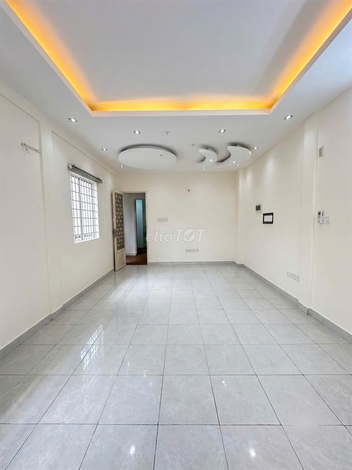 Cho thuê nhà nguyên căn Lê Văn Sỹ, P12 , Q3- 5x17m, 4 Tầng, 340m Trống