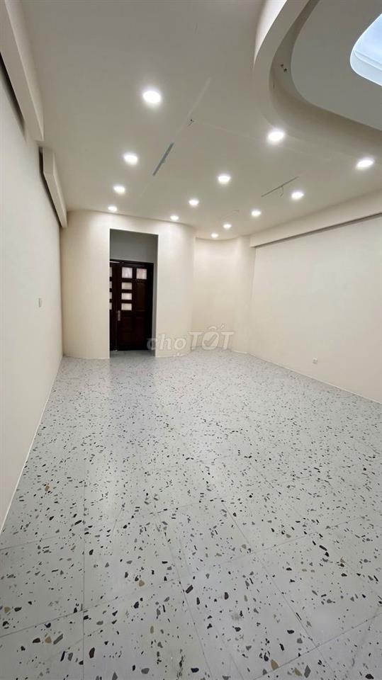 NHÀ ĐẸP GIÁ TỐT K300- 83F Lê Trung Nghĩa, P12, TB- 5x18m, 4 Tầng, 360m