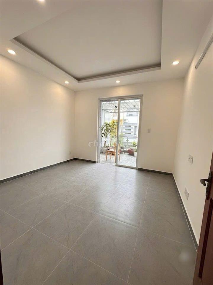 SIÊU HOT KHU VĂN PHÒNG- 31D Út Tịch, P4, Tân Bình- 4x20m,4 Tầng, 320m2