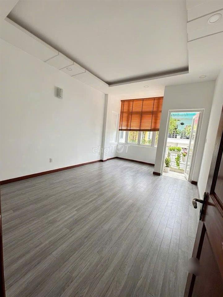 SIÊU HOT KHU VĂN PHÒNG- 31D Út Tịch, P4, Tân Bình- 4x20m,4 Tầng, 320m2