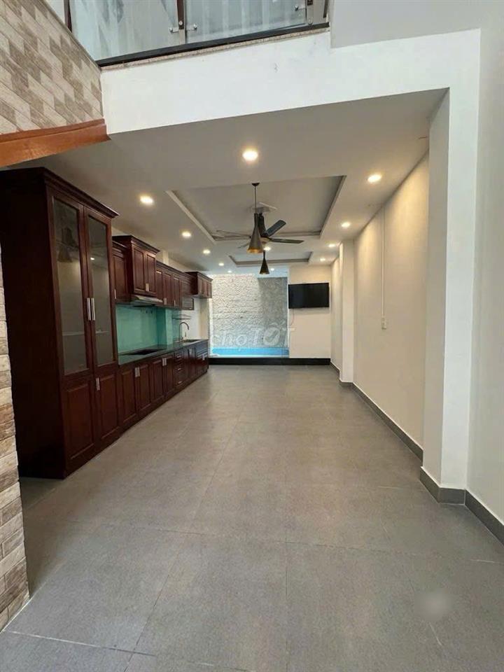SIÊU HOT KHU VĂN PHÒNG- 31D Út Tịch, P4, Tân Bình- 4x20m,4 Tầng, 320m2