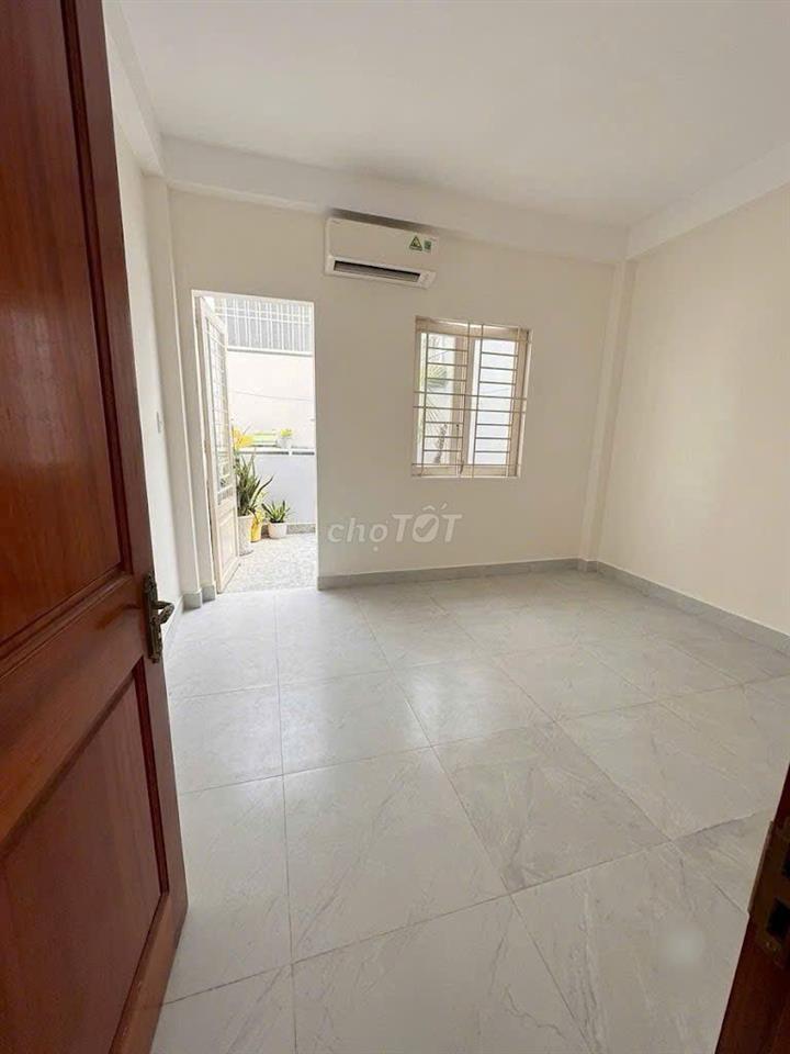 SIÊU HOT KHU VĂN PHÒNG- 31D Út Tịch, P4, Tân Bình- 4x20m,4 Tầng, 320m2
