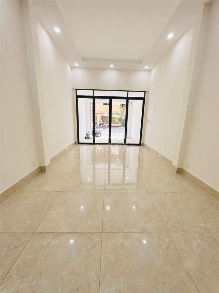 SIÊU PHẨM TRỆT SUỐT- 230A Lê Văn Sỹ, P1, Tân Bình- 5x20m,4 Tầng, 400m2