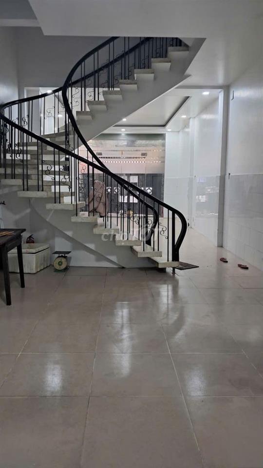 Cho thuê mặt bằng đường Đào Duy Anh, P. Đức Nhuận (P9, Q Phú Nhuân)
