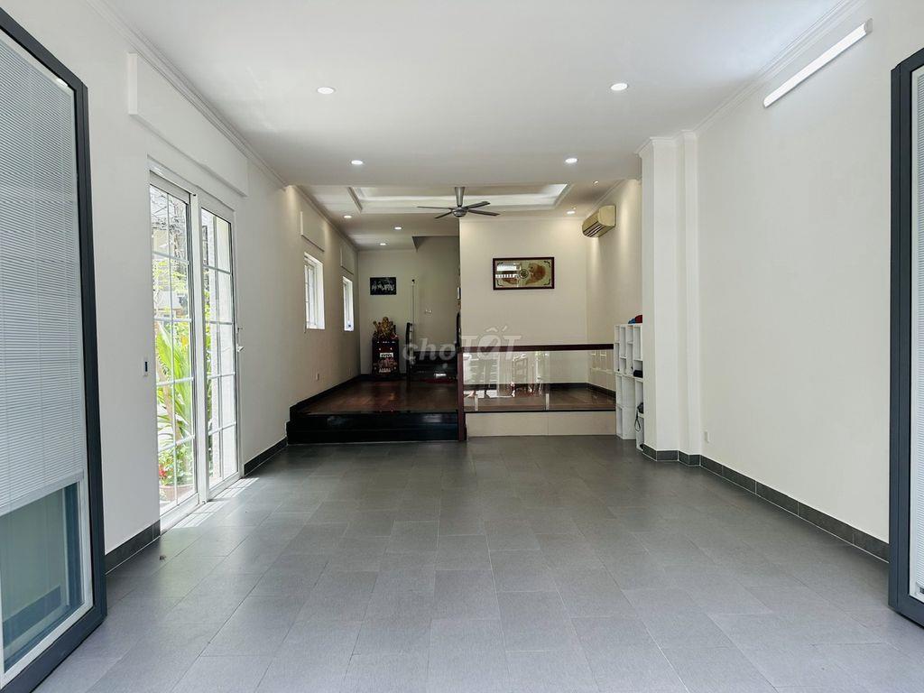 MBKD Lê văn sỹ gần Trường hàn thuyên nhà thờ Ba chuông FIRST Academy