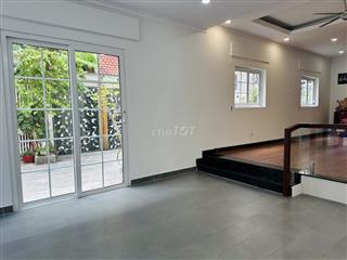 MBKD Lê văn sỹ gần Trường hàn thuyên nhà thờ Ba chuông FIRST Academy
