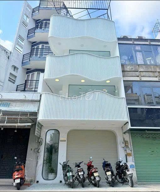 SIÊU PHẨM NHÀ VIP- 491A Huỳnh Văn Bánh, P.13, PN- Sàn Suốt- Dtsd 350m2