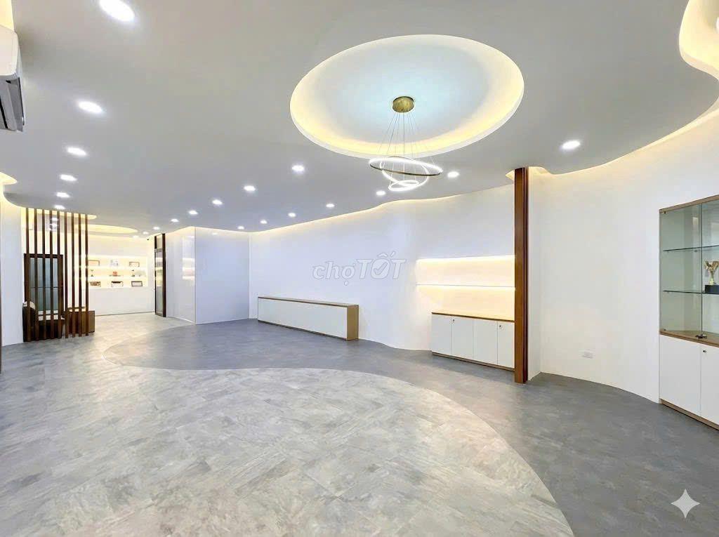 SIÊU PHẨM ỐP KÍNH-235A Hoàng Hoa Thám, P.13, Q.TB -Sàn Suốt-DTSD 450m2
