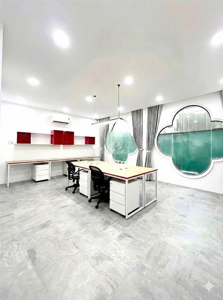 SIÊU PHẨM ỐP KÍNH-235A Hoàng Hoa Thám, P.13, Q.TB -Sàn Suốt-DTSD 450m2