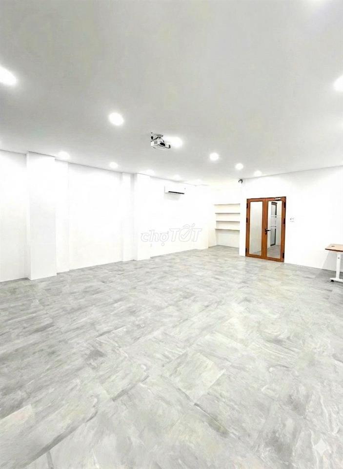 SIÊU PHẨM ỐP KÍNH-235A Hoàng Hoa Thám, P.13, Q.TB -Sàn Suốt-DTSD 450m2